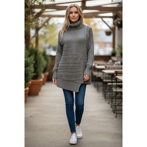 LL Bean Gray Cable Knit Turtleneck Sweater Asymmetrical Hem Merino Wool Blend L